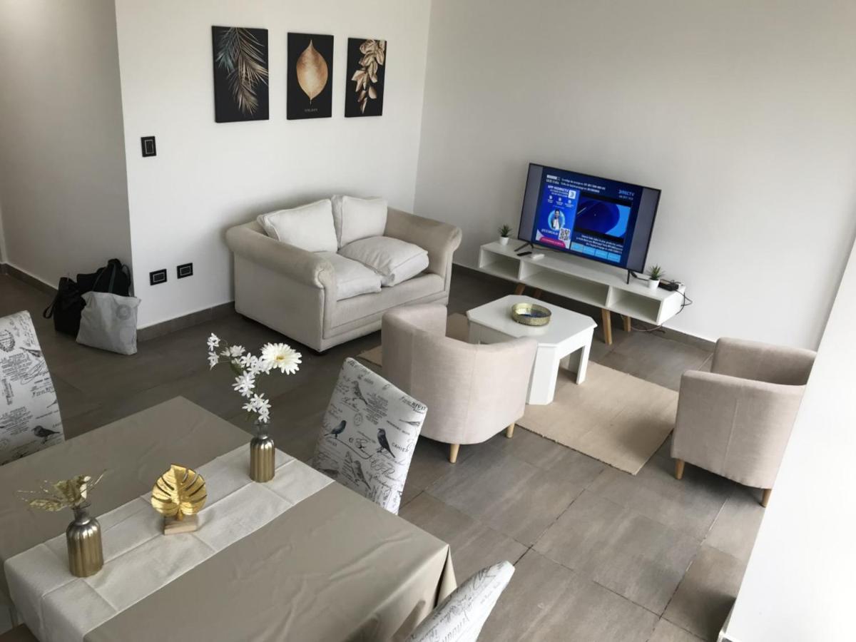 Espacio Chacabuco Apartment โกโมโดโร รีวาดาเวีย ภายนอก รูปภาพ
